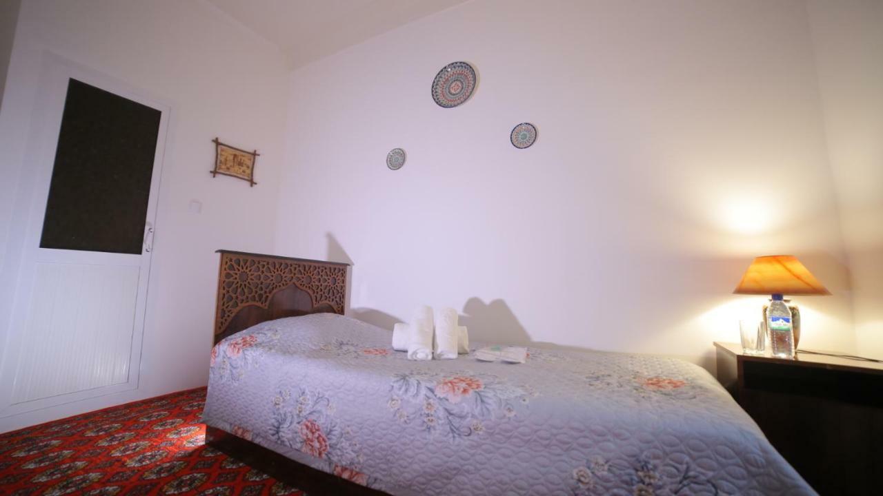 חיווה Qutlug Qadam Guest House מראה חיצוני תמונה